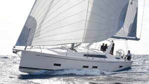 GRAND SOLEIL 42 LC (2023) – A VIZEK MASERATIJA