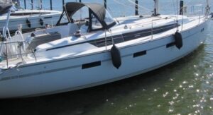 BAVARIA 41 CRUISER (2022) – 3 KABIN – TAVI KIEL – ROLLGRÓSZ